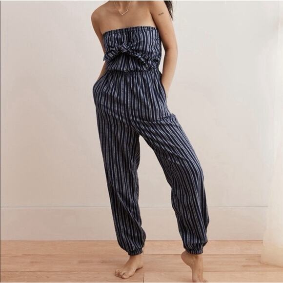 aerie Pants - Aerie Jumpsuit Medium Blue/White Strapless Jogger Style 100% Cotton Pockets